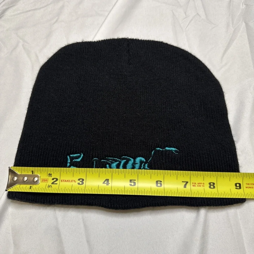Black Knit Beanie Hat Teal Scorpion Embroidered Skull Cap Winter One Size‎